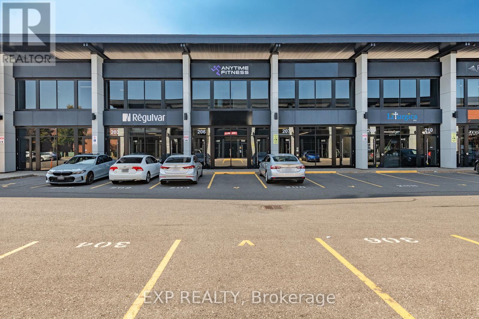 206 & 208 - 2310 ST LAURENT BOULEVARD