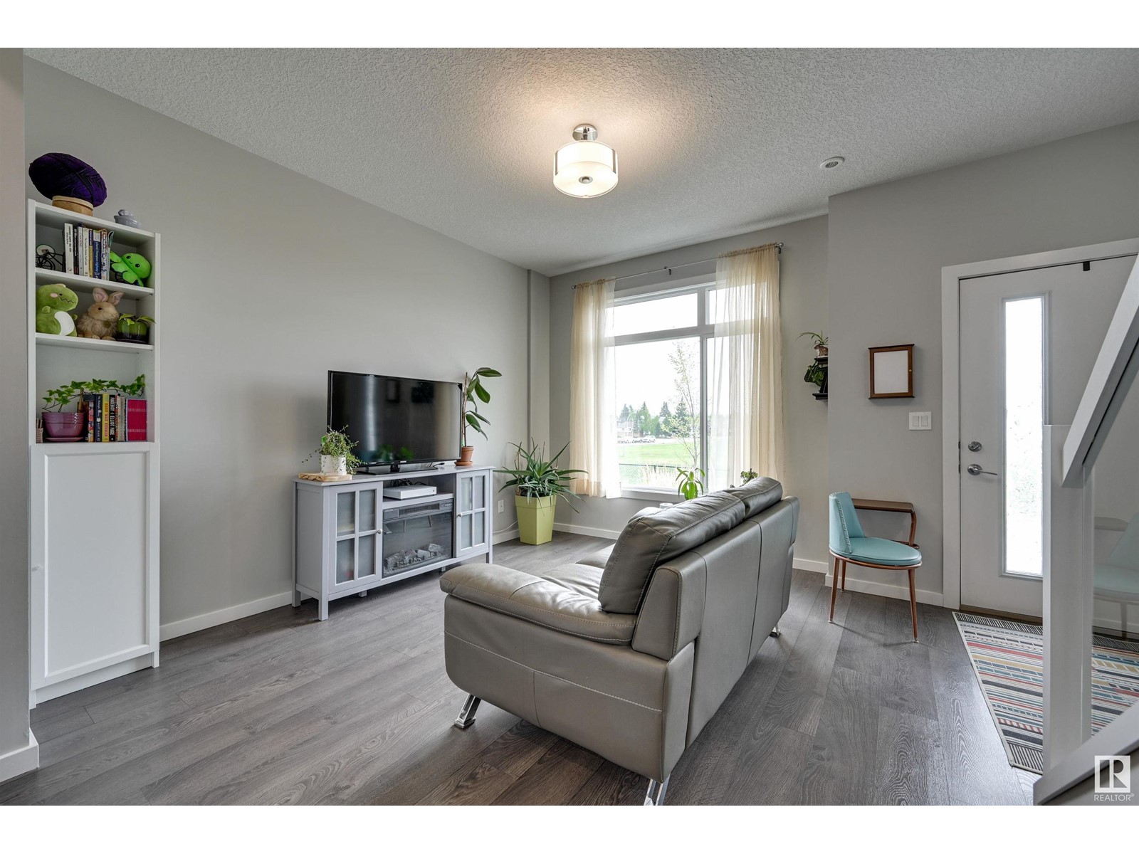 #49 215 SADDLEBACK RD NW