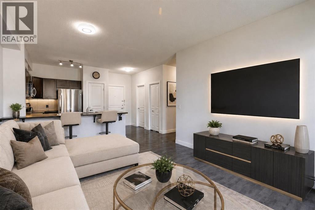 207, 22 Panatella Road NW