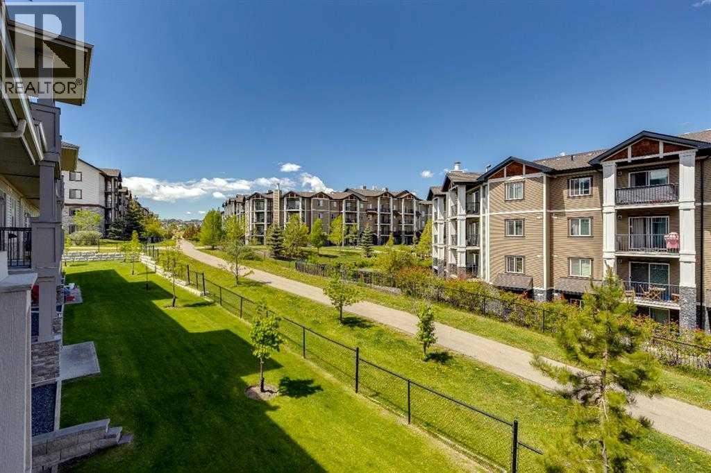 207, 22 Panatella Road NW