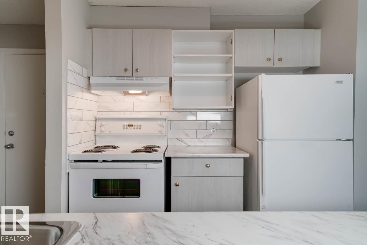 #220 600 KIRKNESS RD NW