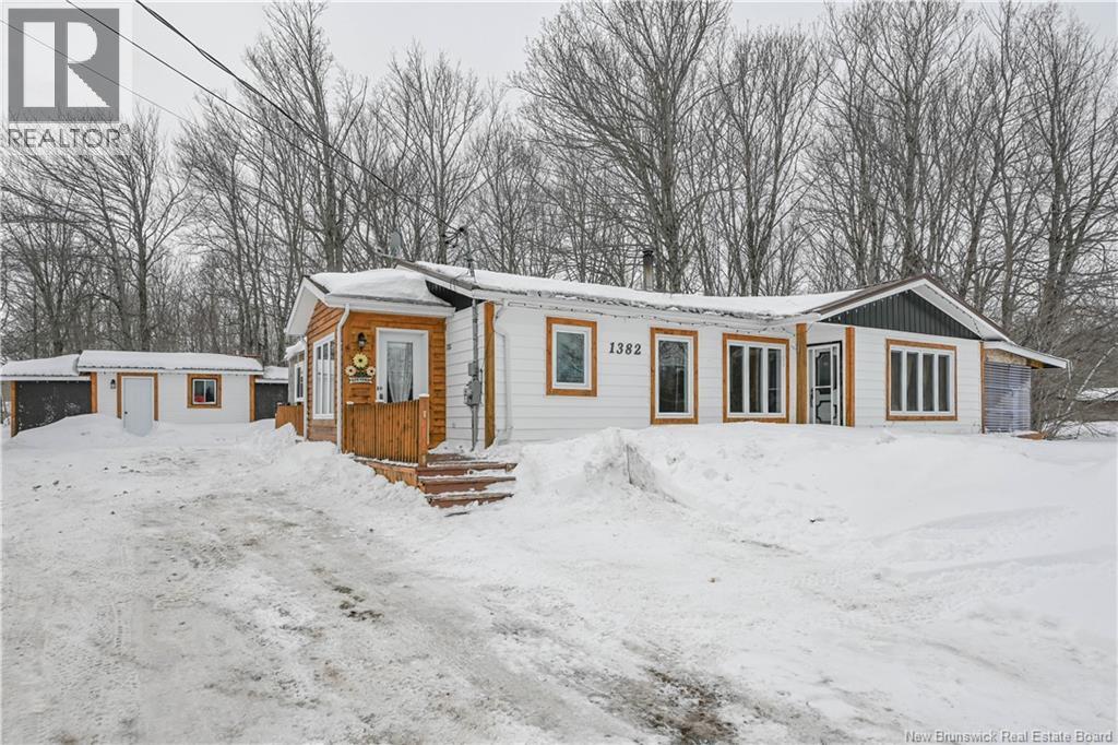 1382 Thériault Road