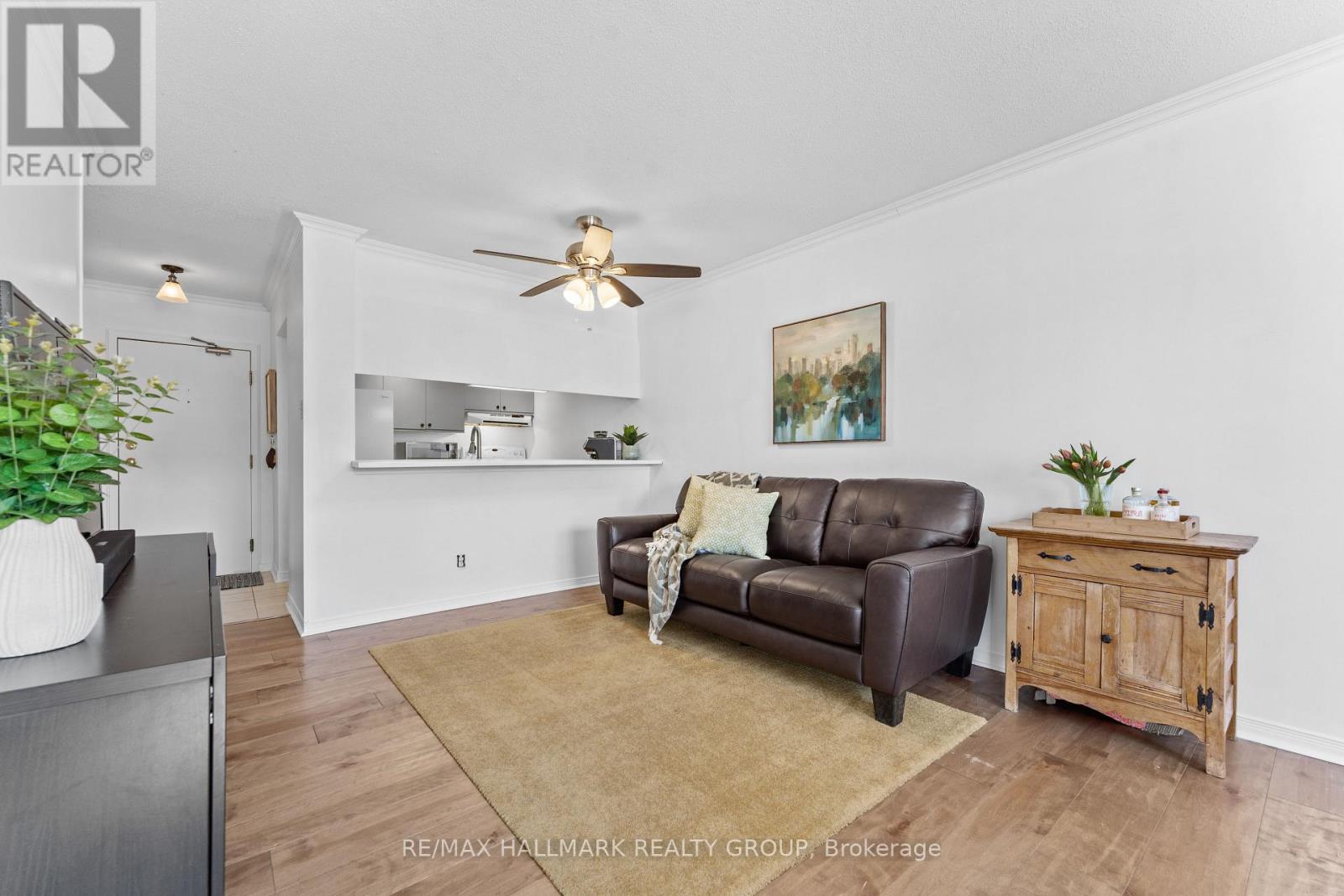 104 - 1099 CADBORO ROAD