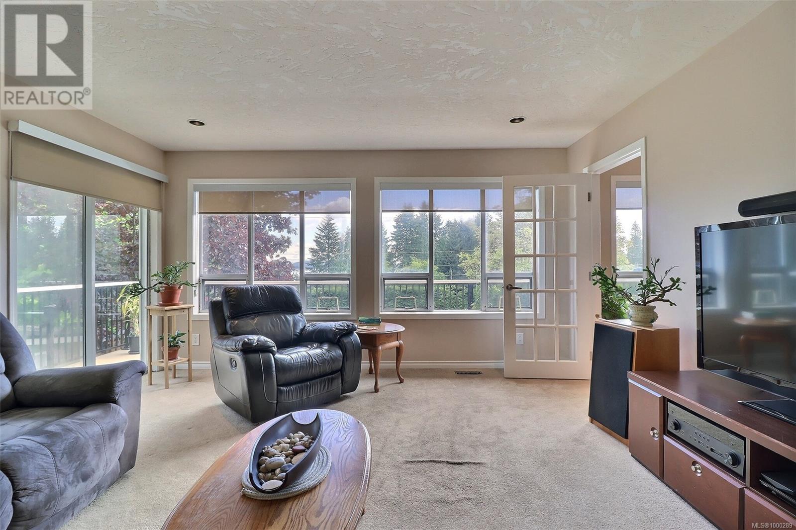 2540 Lodgepole Rd