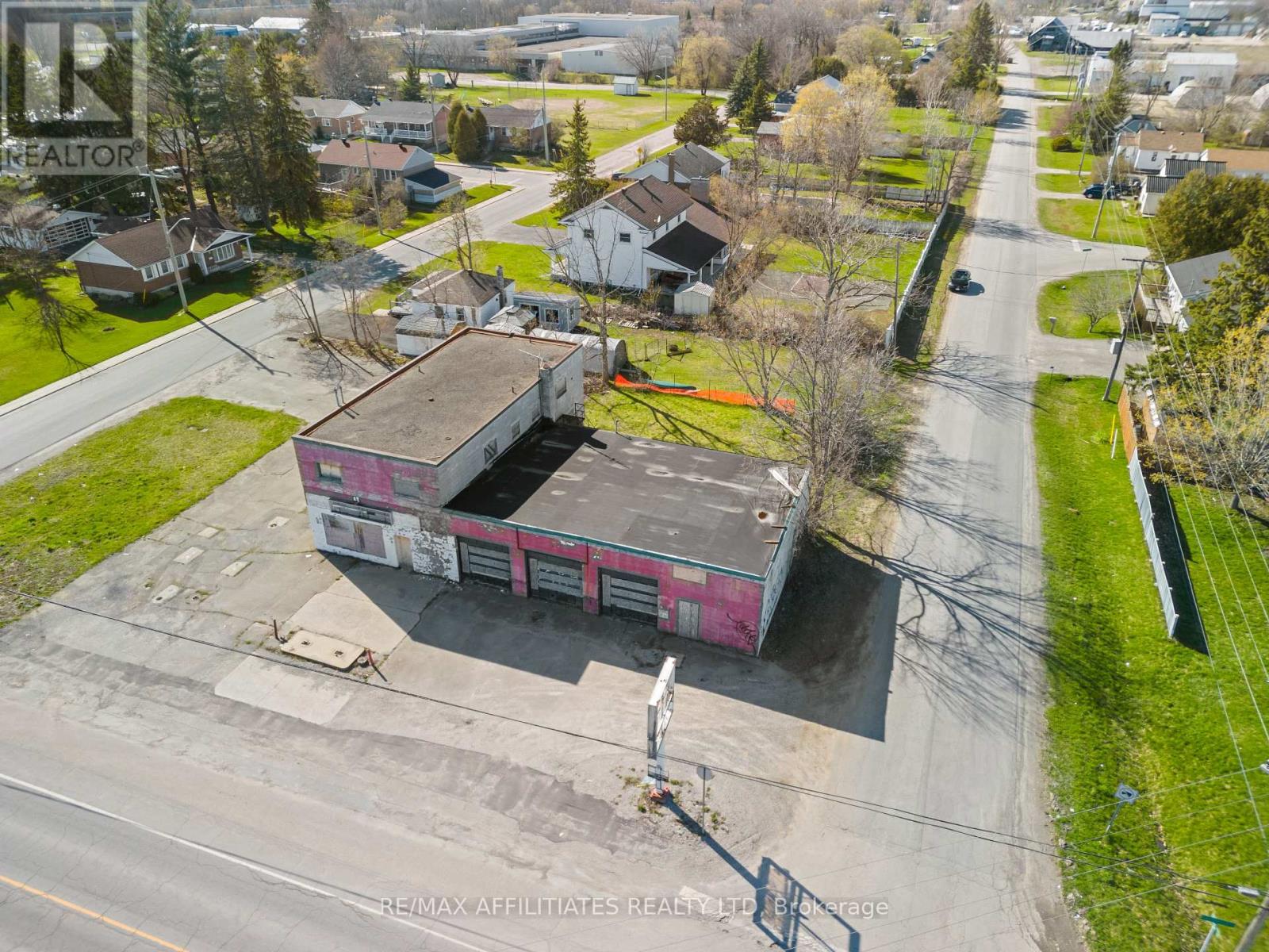 7526 ROGER STEVENS DRIVE S