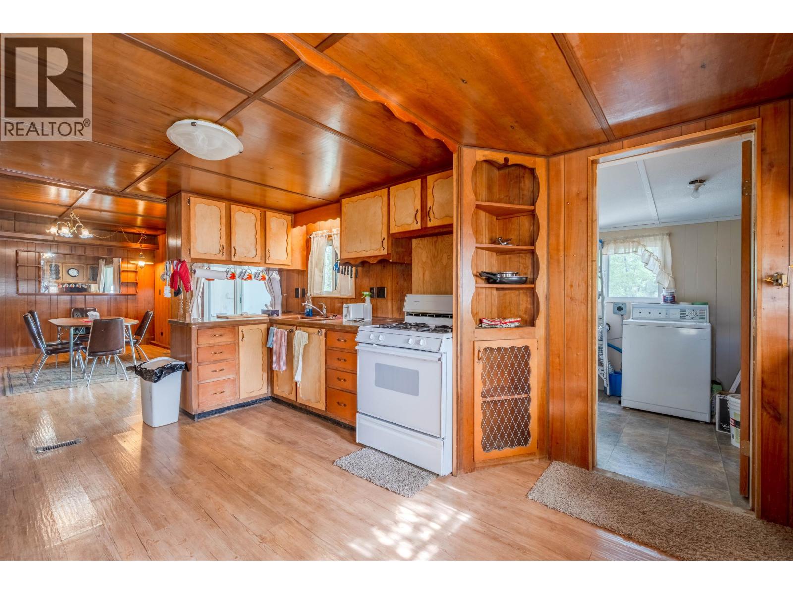 6210 LONE BUTTE HORSE LAKE ROAD