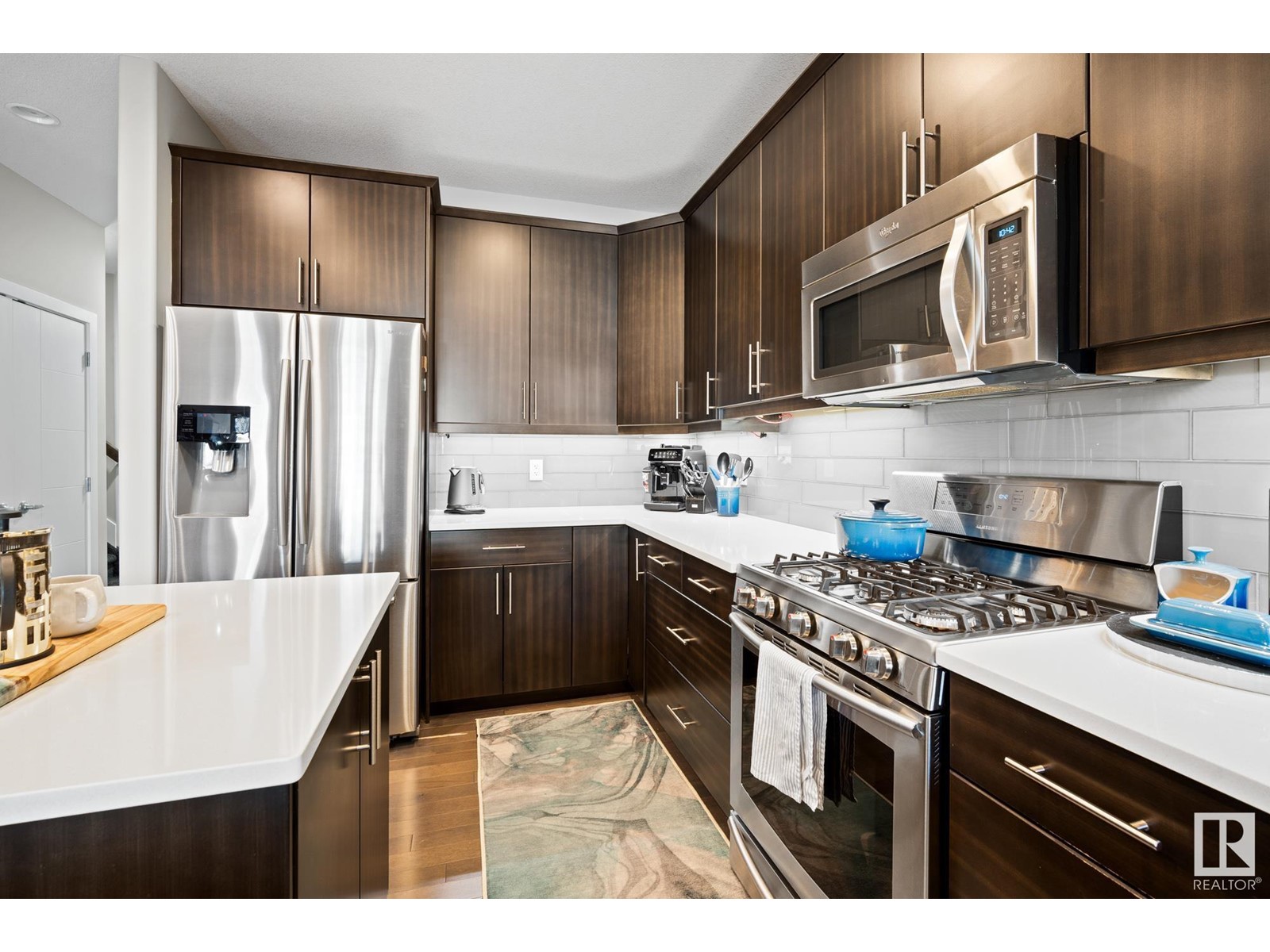 3230 ALLAN WY SW