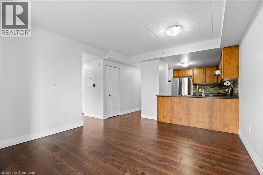 67 KINGSBURY Square Unit# 307