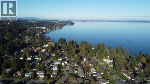 986 Seapearl Pl Saanich BC V8Y2X3
