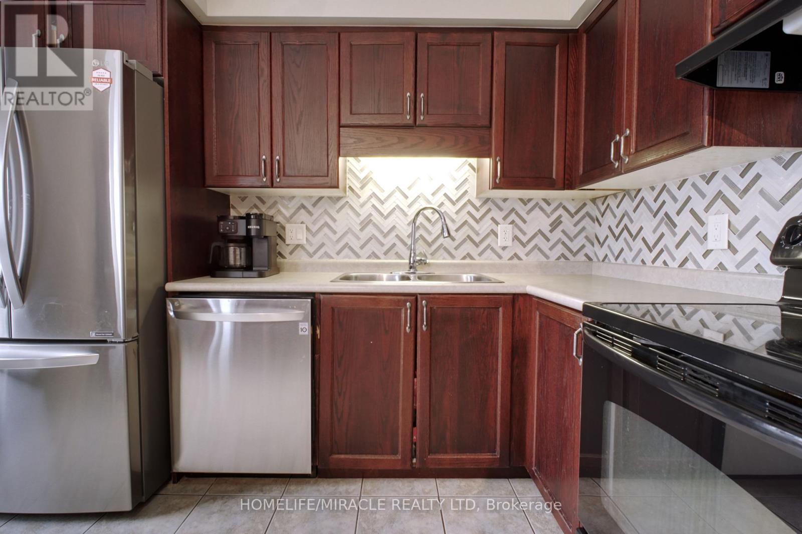 206 WESTMEADOW DRIVE