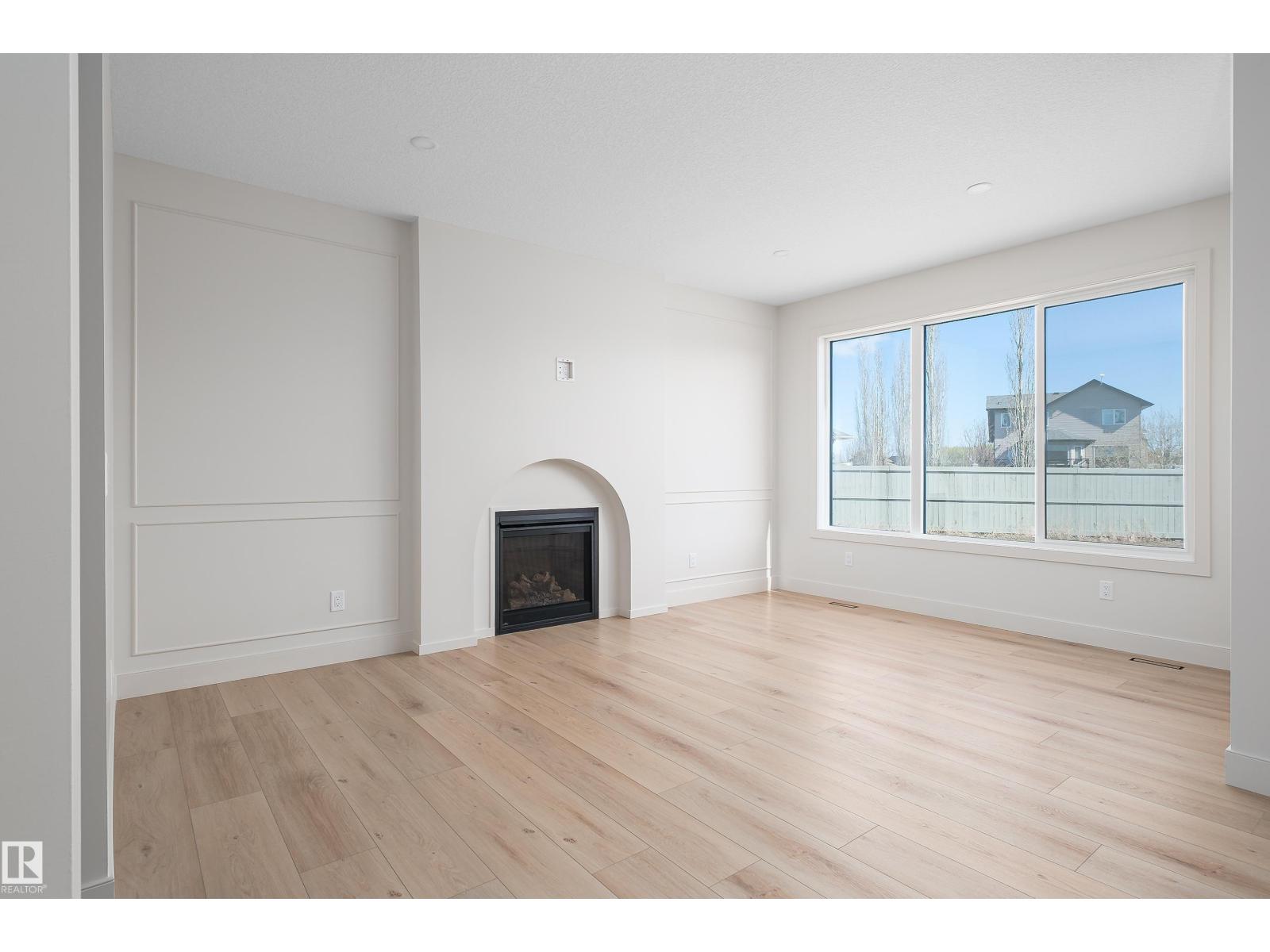 157 GRAYBRIAR DR