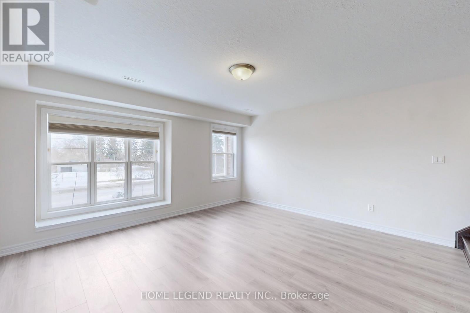 25 - 1 LEGGOTT AVENUE