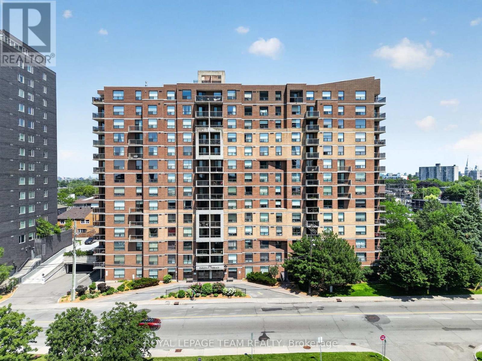 Photo 1 of 35 — 601 - 215 PARKDALE AVENUE Unit 601, Ottawa, ON K1Y4T8
