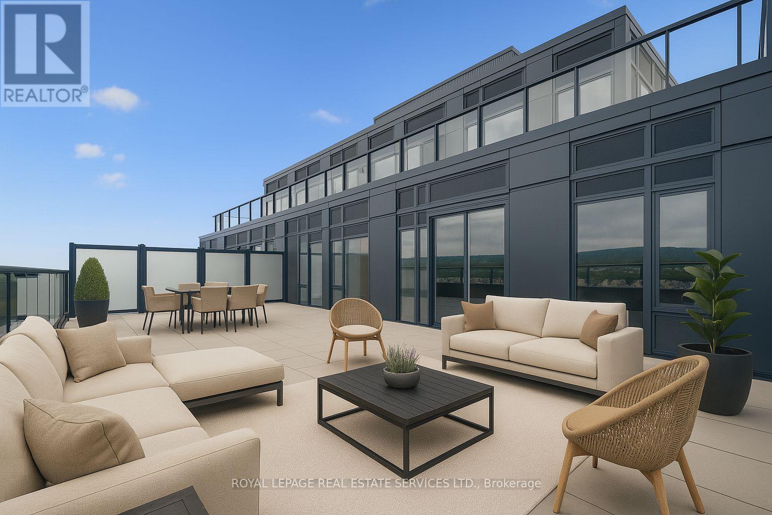 A805 - 3210 DAKOTA COMMON