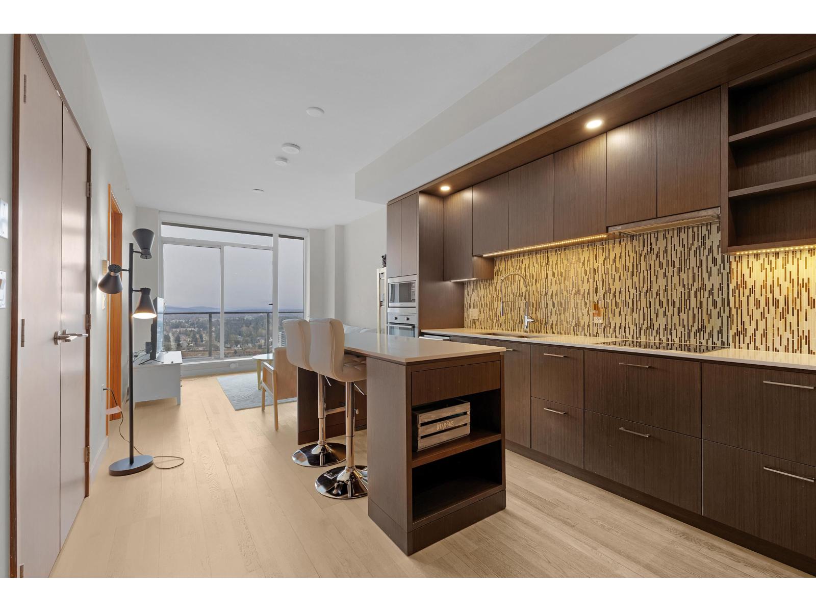 4304 13495 CENTRAL AVENUE