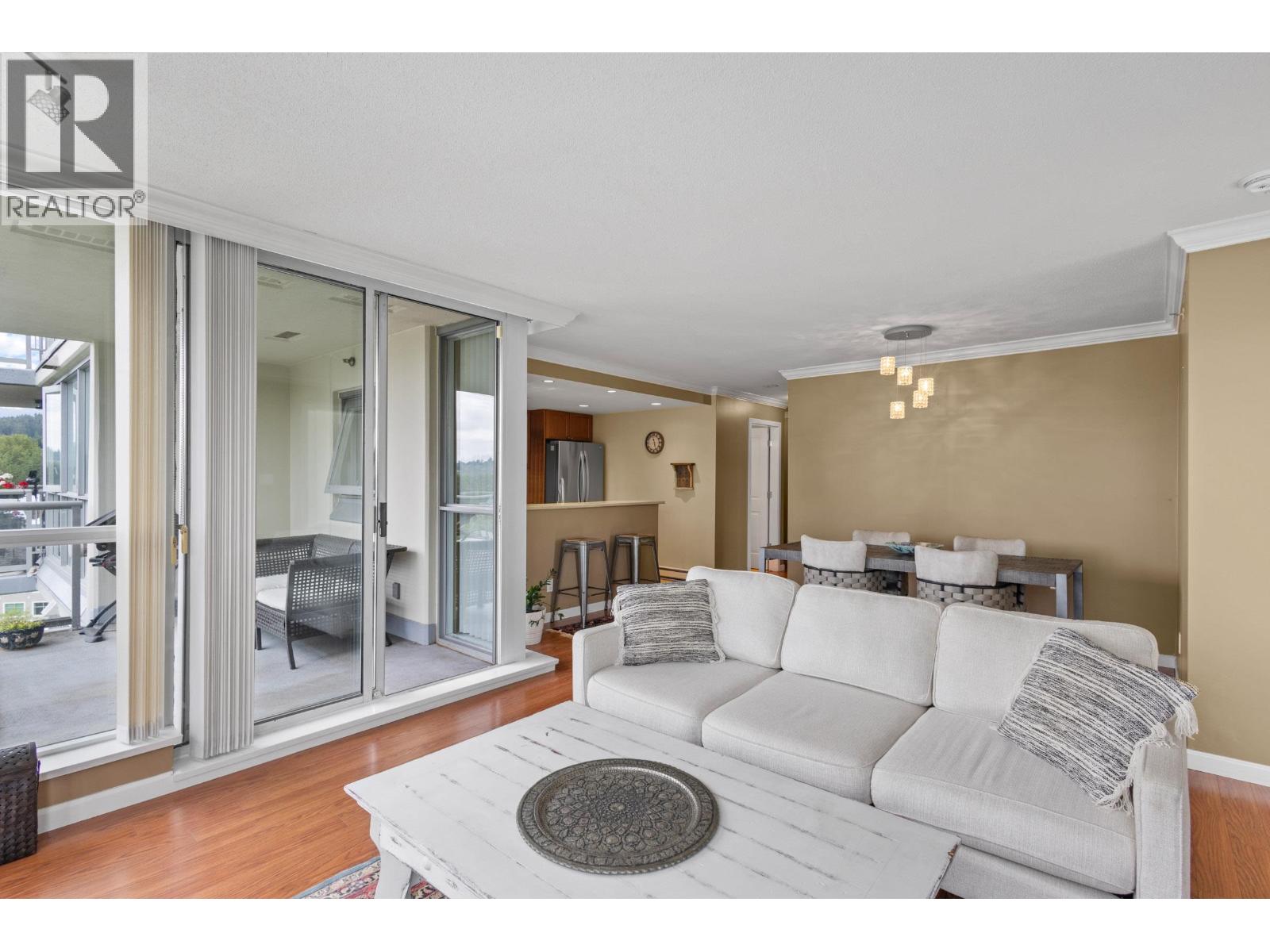 903 235 GUILDFORD WAY