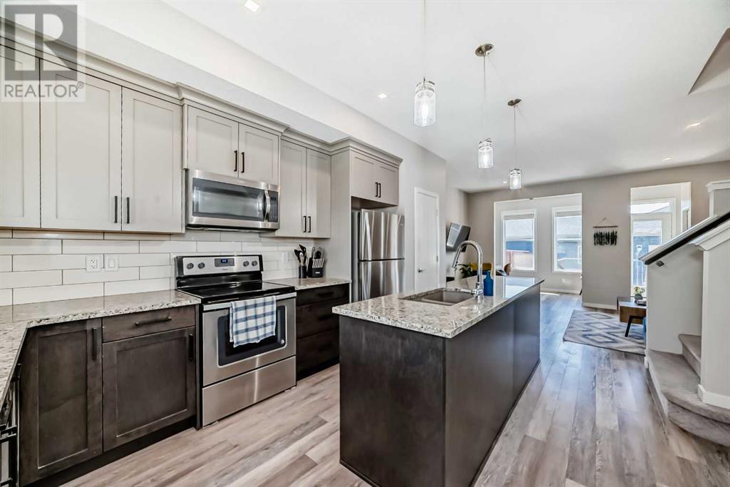 131 & 135 Cornerstone Avenue NE