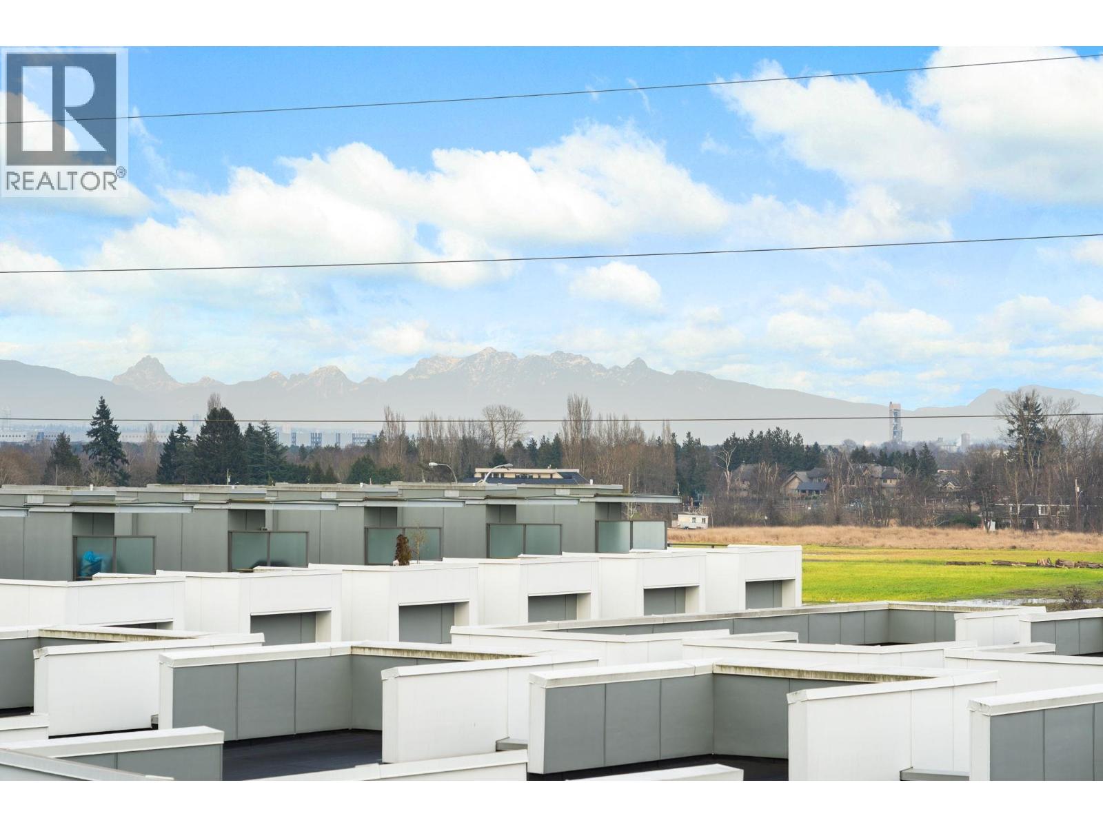 613 10788 NO. 5 ROAD