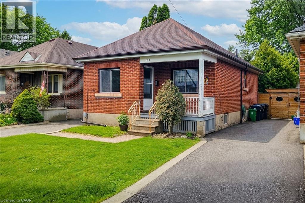 187 PARADISE Road N