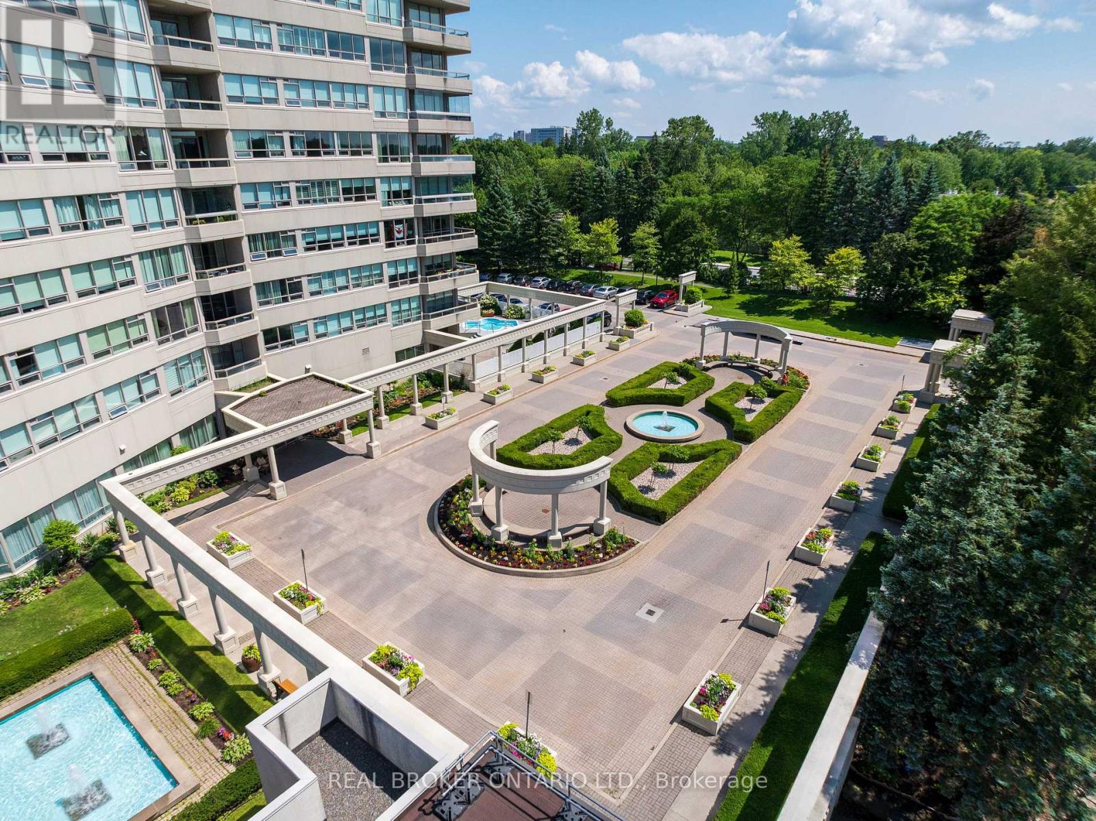 806 - 1480 RIVERSIDE DRIVE