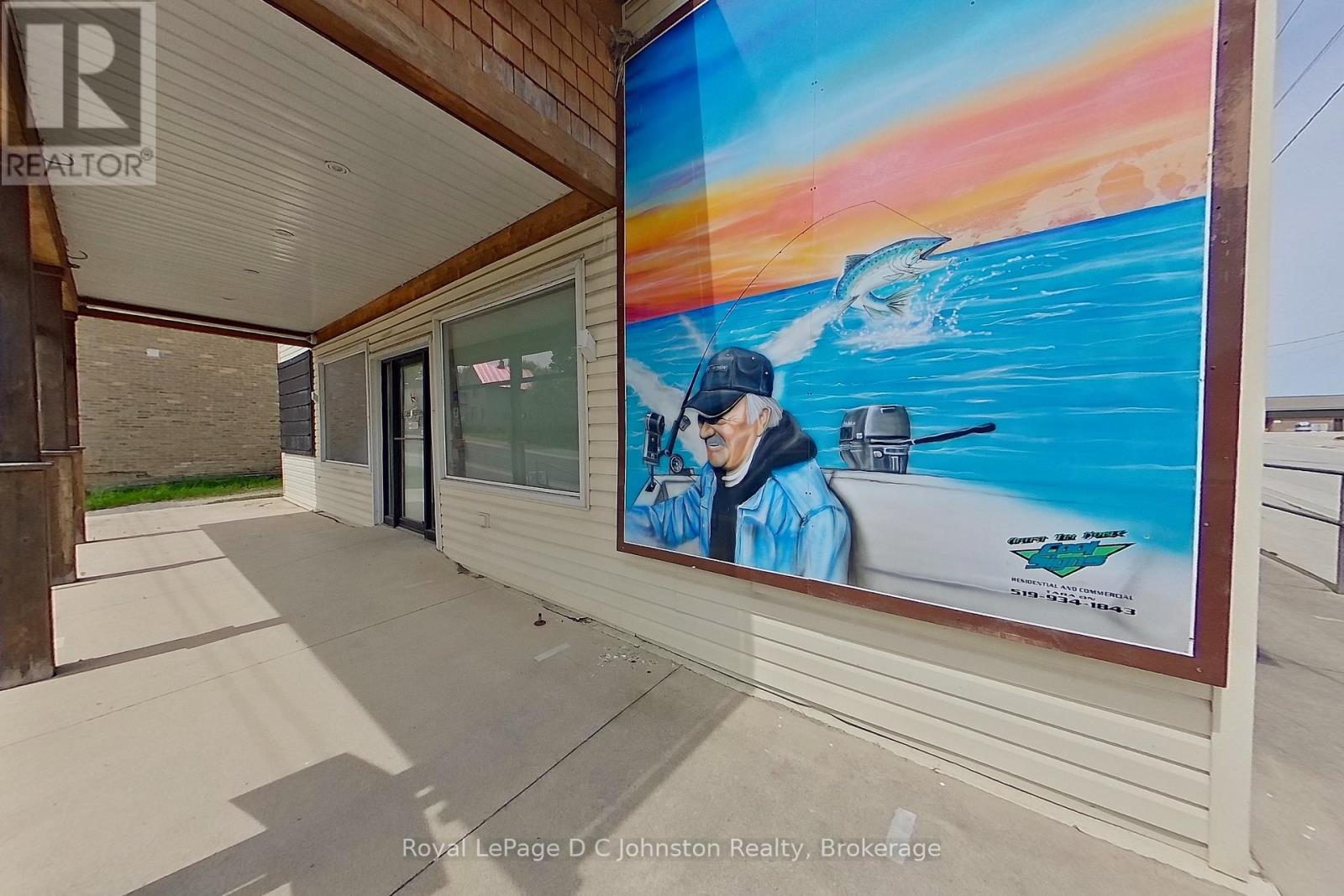 3643 HWY 21