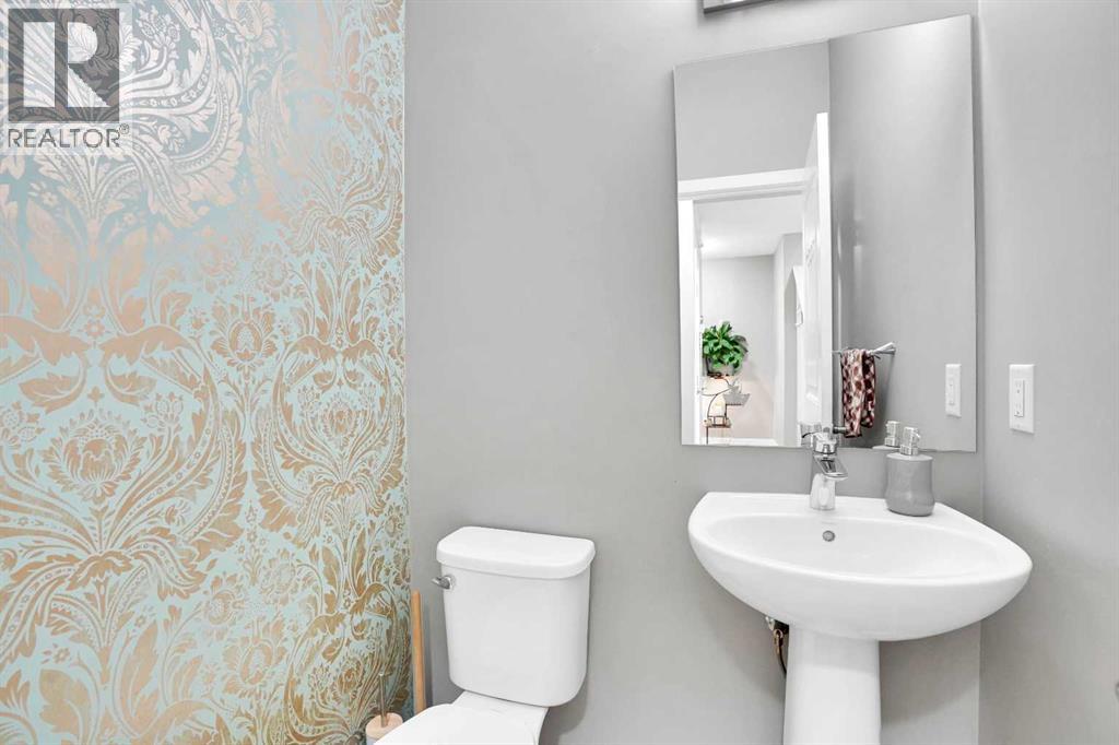 100 Kingsbury Close SE