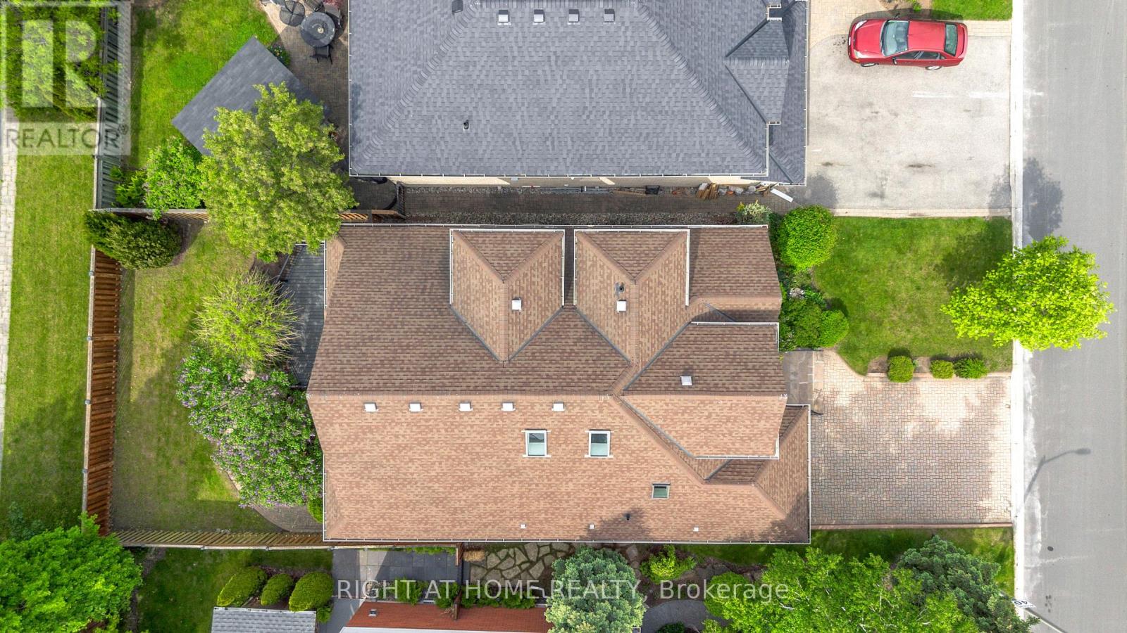1054 AUGUSTUS DRIVE