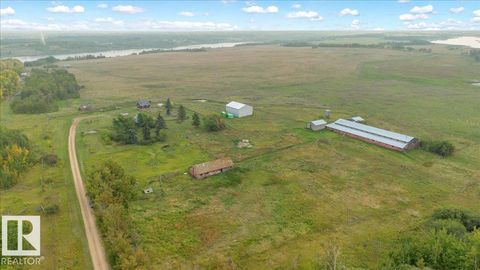 23427 Twp Rd 574 Rural Sturgeon County AB T8R1L2