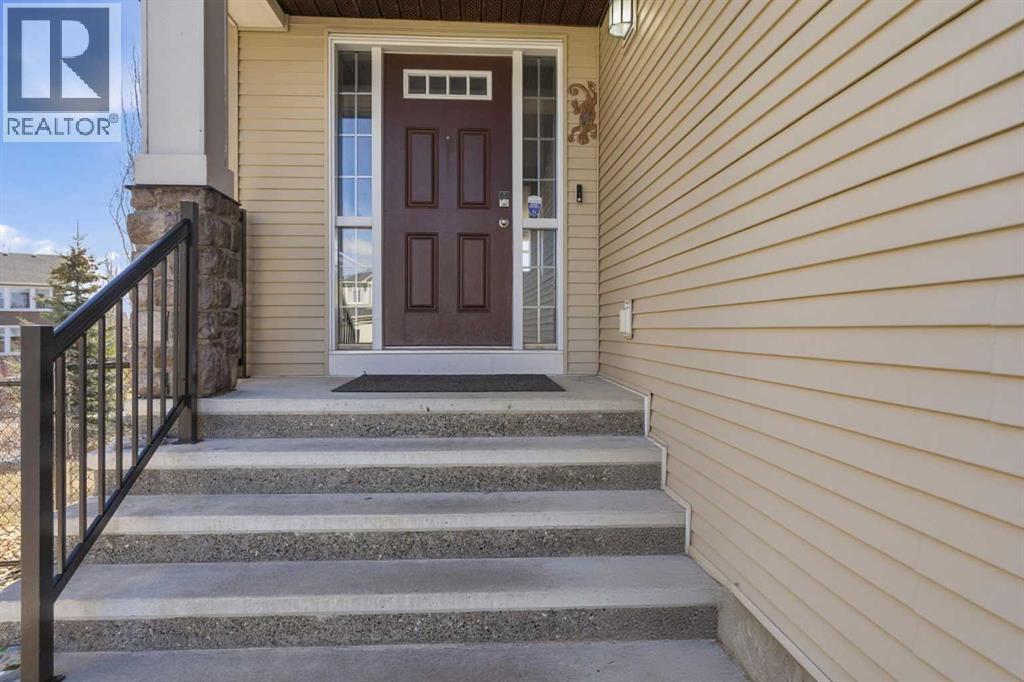 47 Drake Landing Crescent