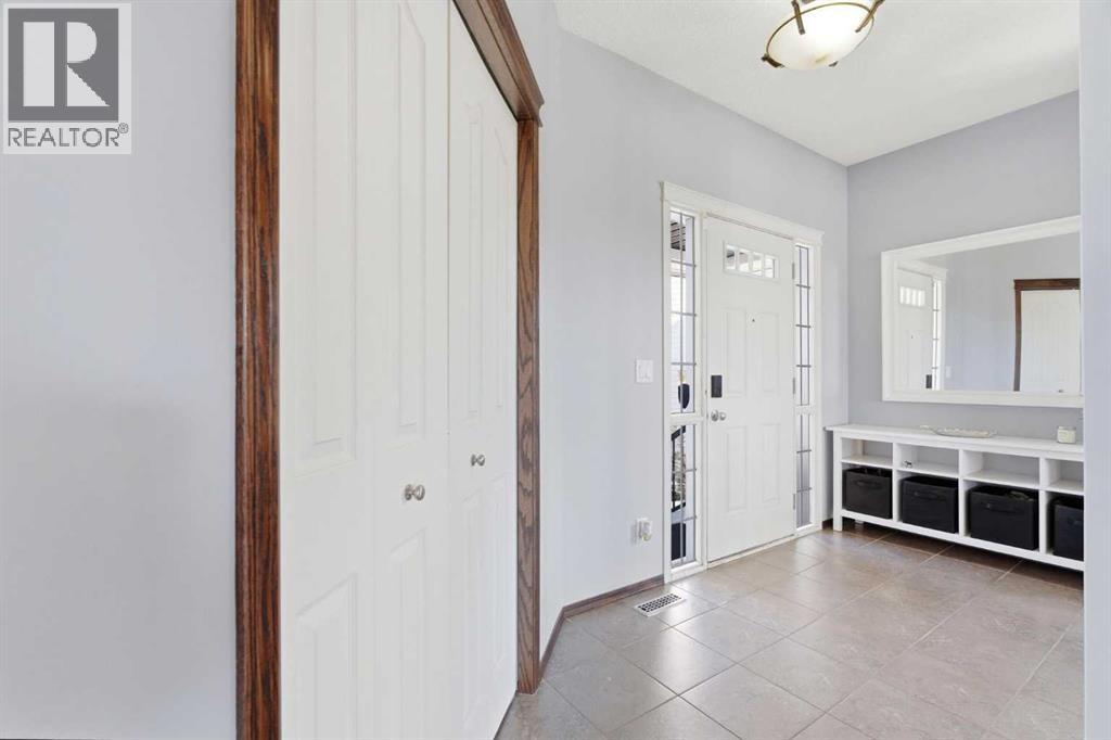 47 Drake Landing Crescent