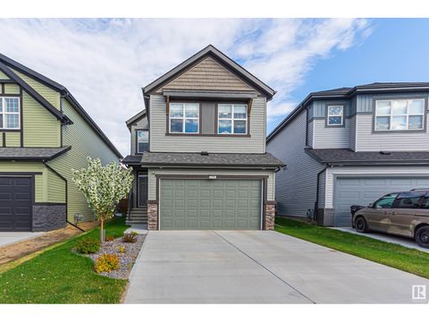 1395 SECORD LANDING NW Edmonton AB T5T7A7