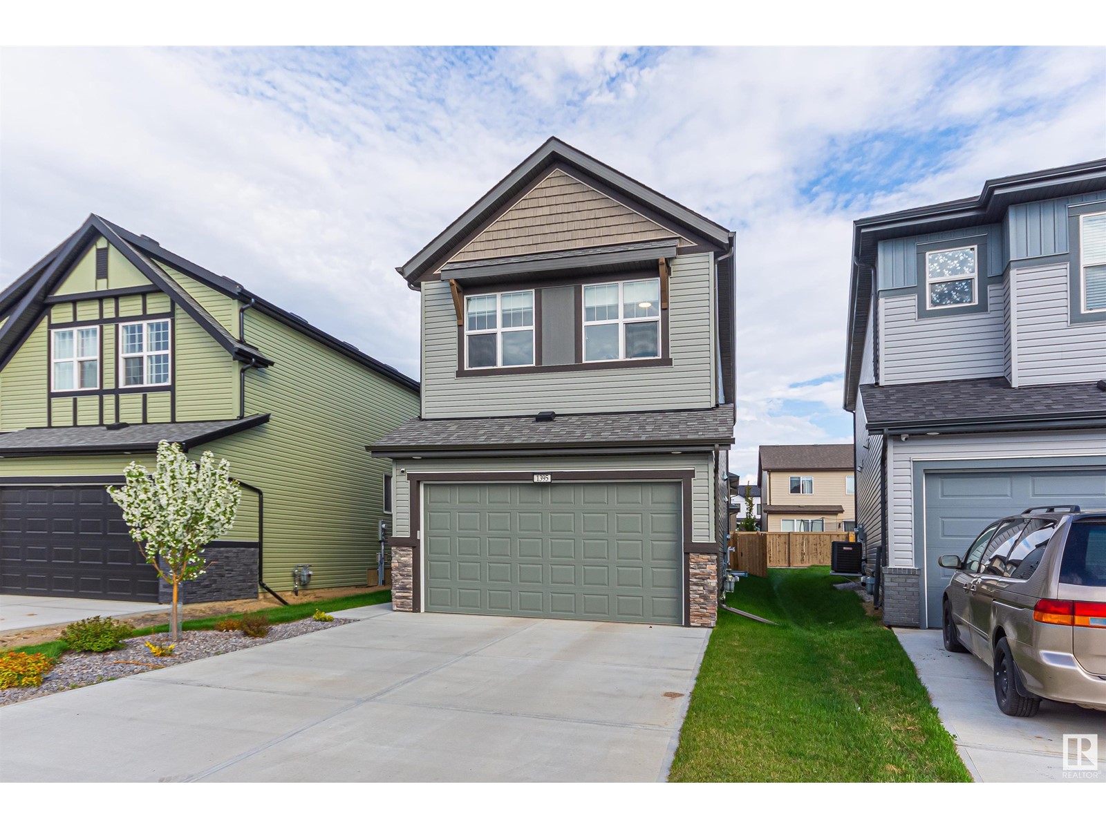 1395 SECORD LANDING NW
