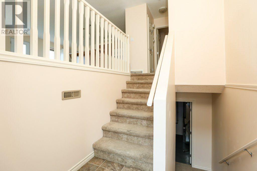 2, 4426 Lake Drive