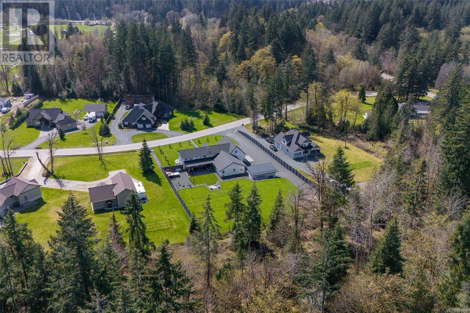 6345 Karen Pl