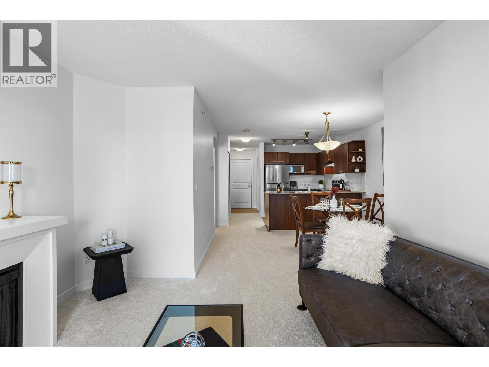 419 4768 BRENTWOOD DRIVE