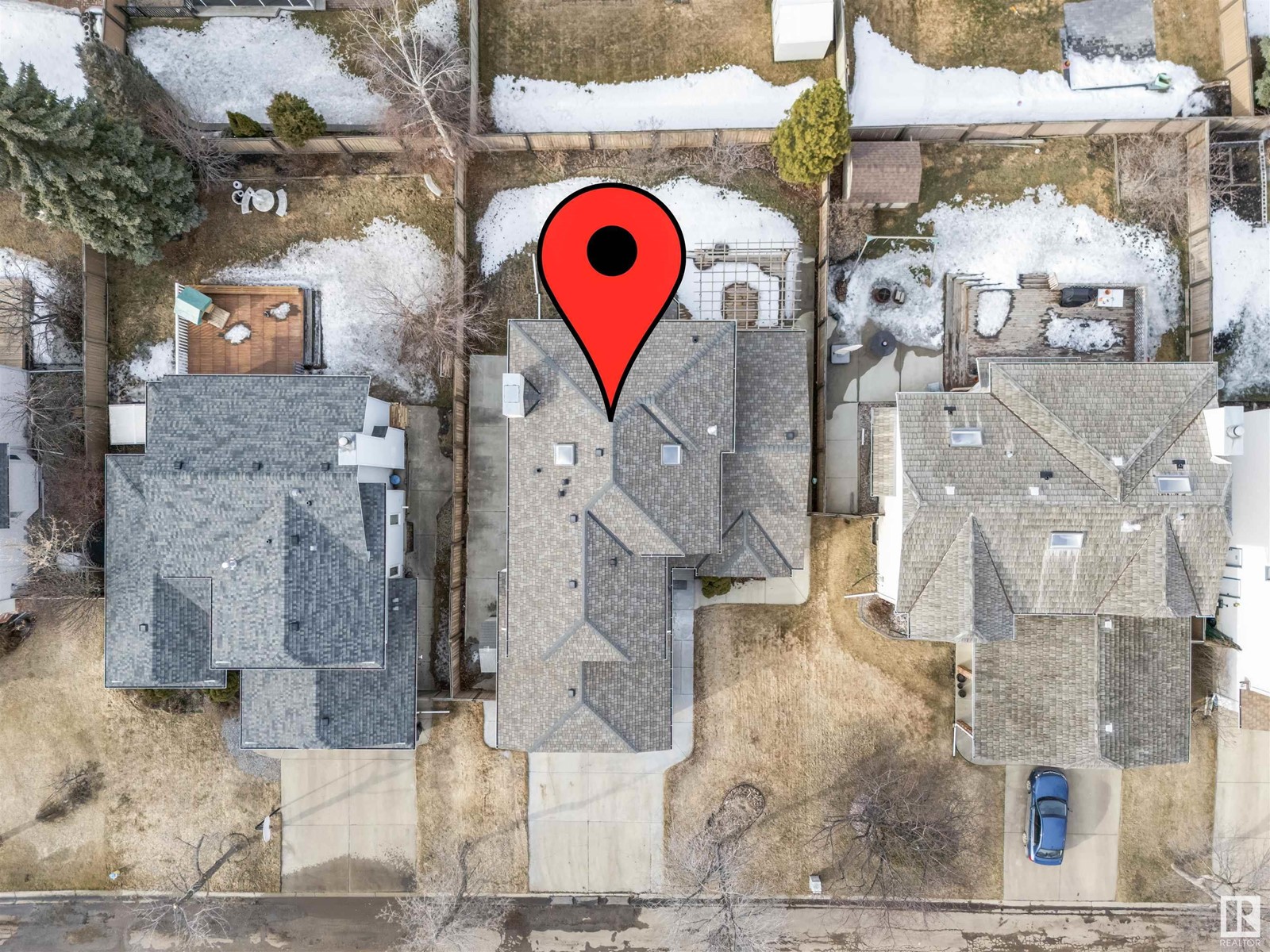 272 BULYEA RD NW