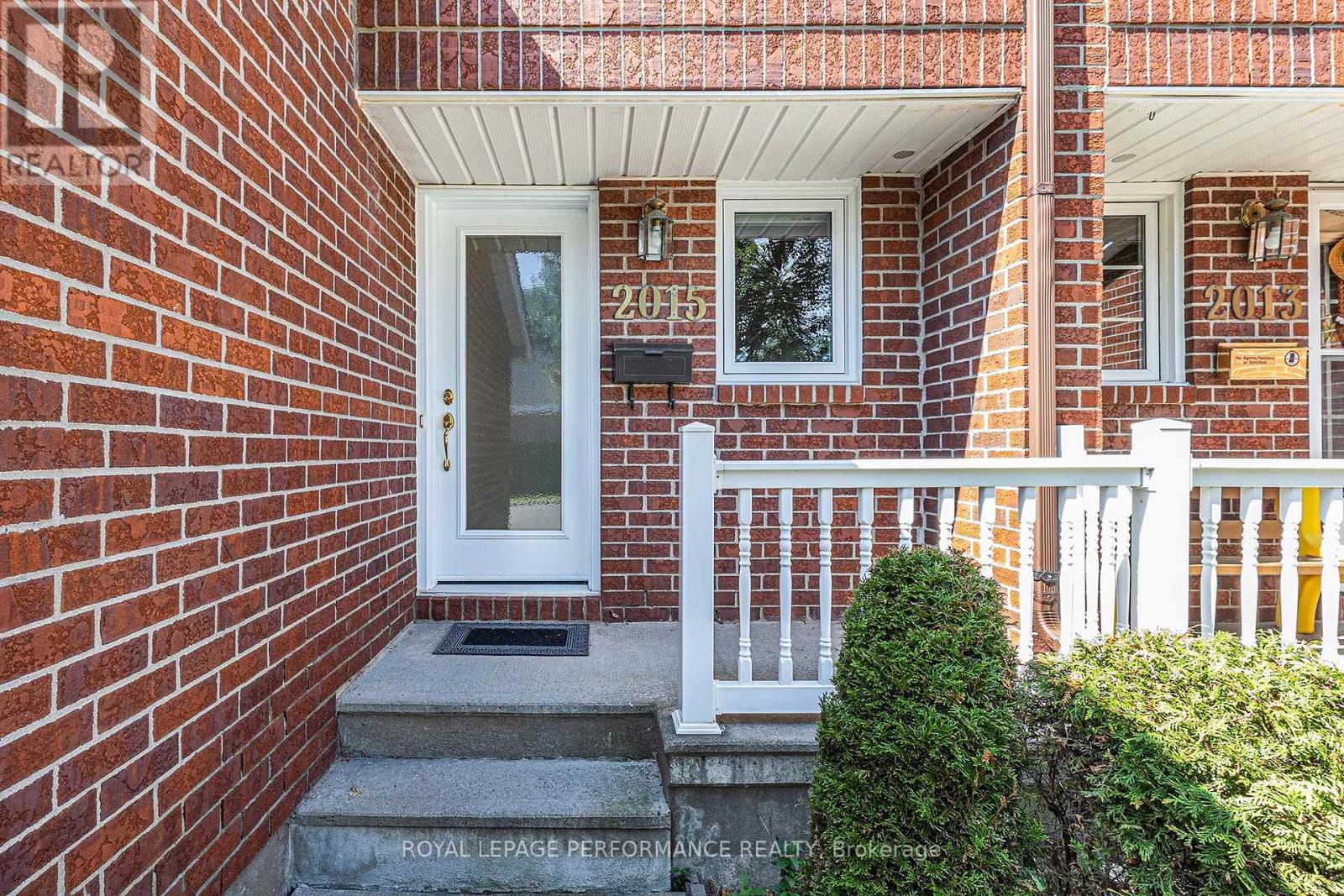 2015 SUMMERFIELDS CRESCENT