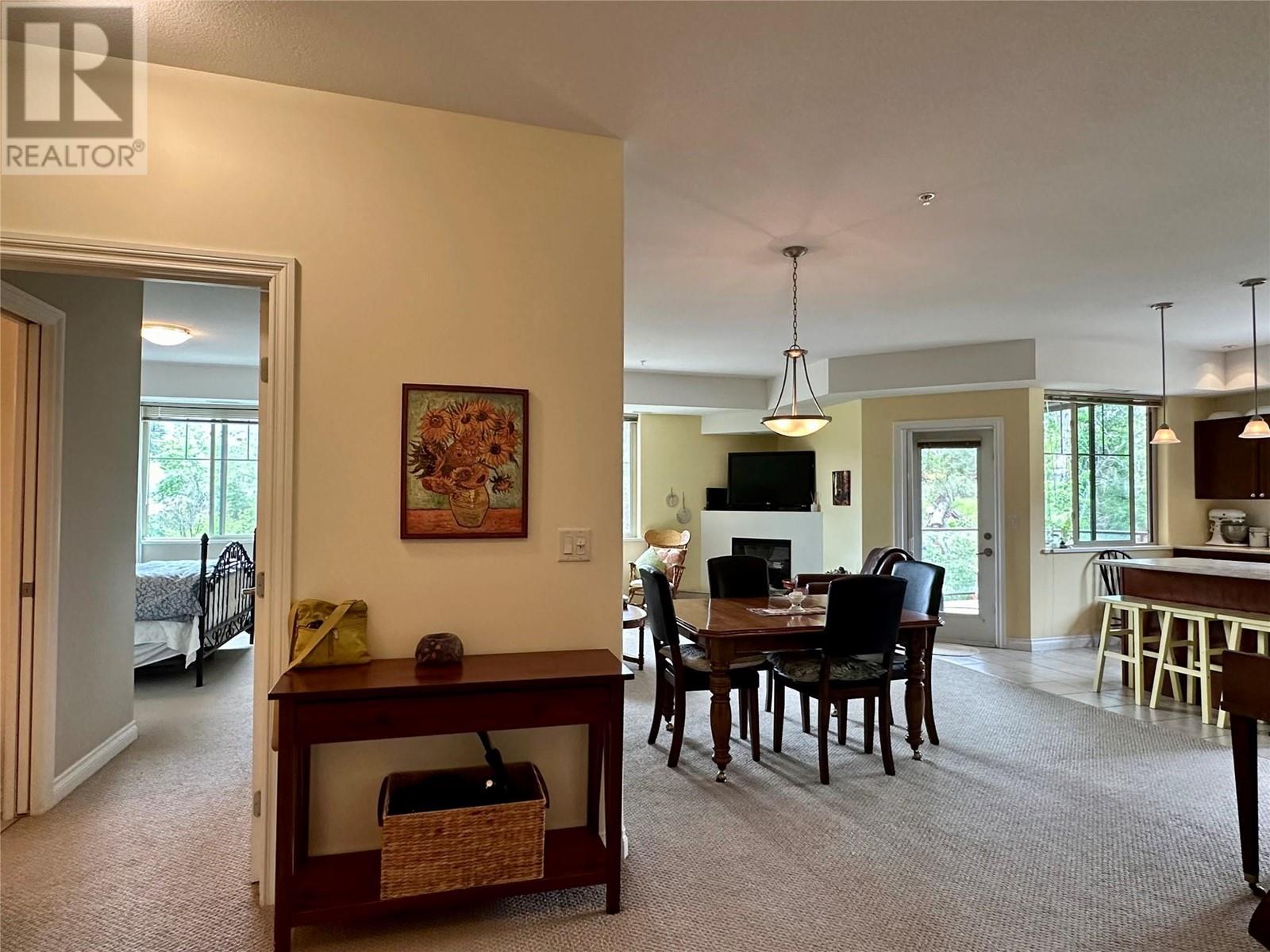 921 SPILLWAY Road Unit# 302C
