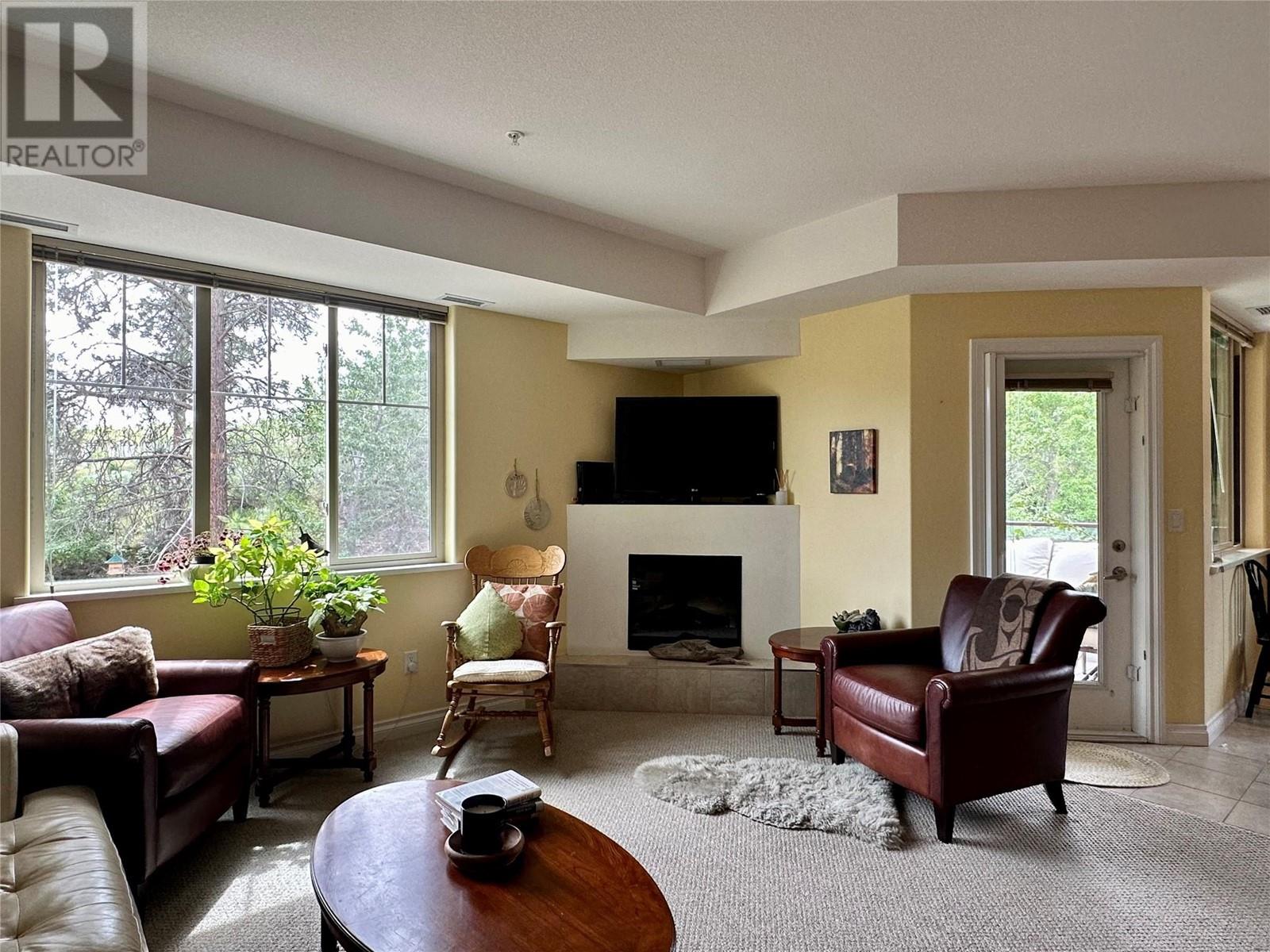 921 SPILLWAY Road Unit# 302C