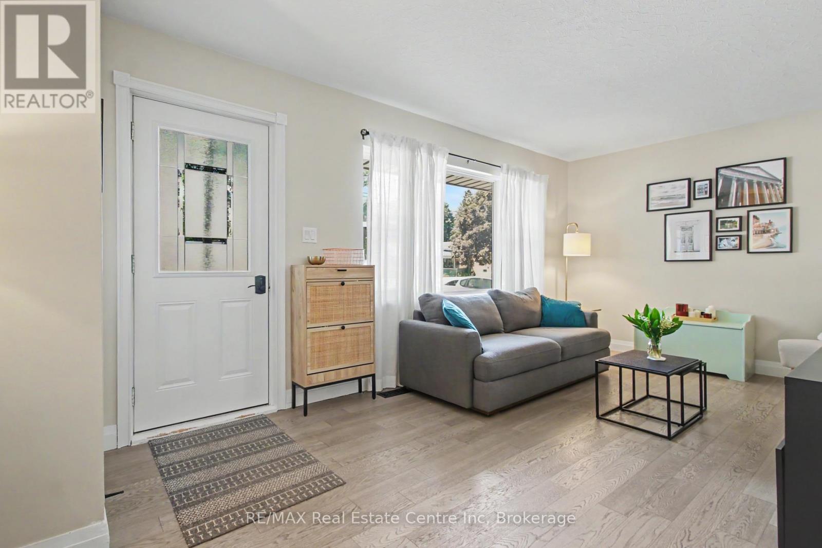 57 VANCOUVER DRIVE