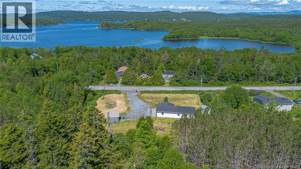 Photo 1 of 37 — 33 Summerville Road, Summerville, NB E5S1G4