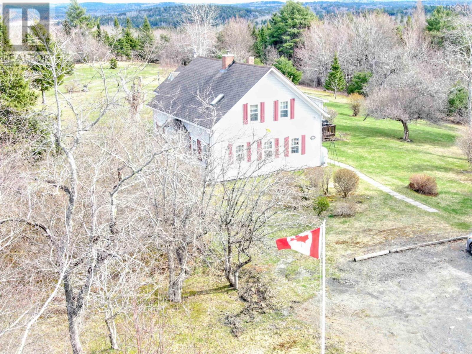 1536 Conquerall Road