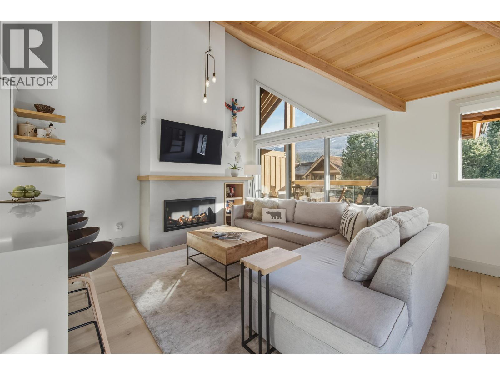 4813 CASABELLA CRESCENT