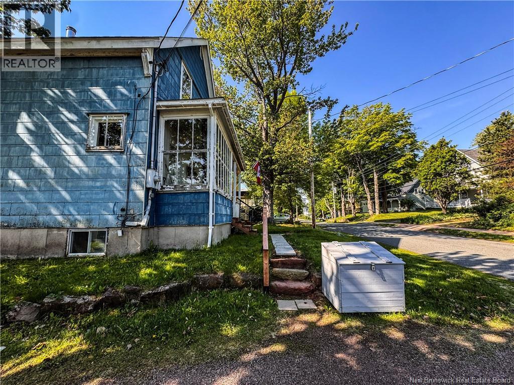 29 Squire Street