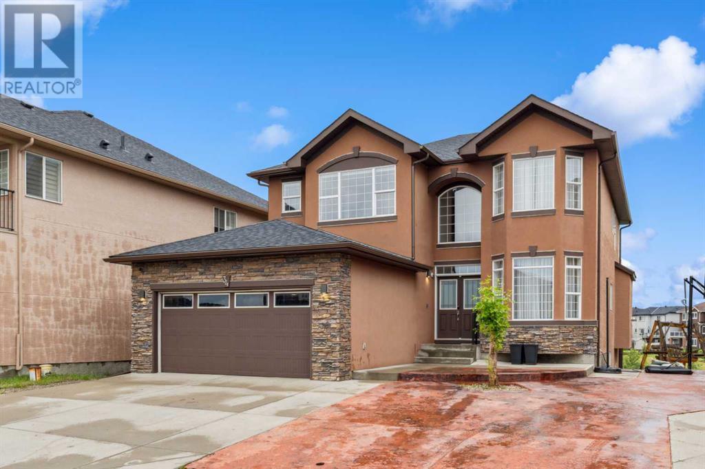 34 Taralake Cape NE