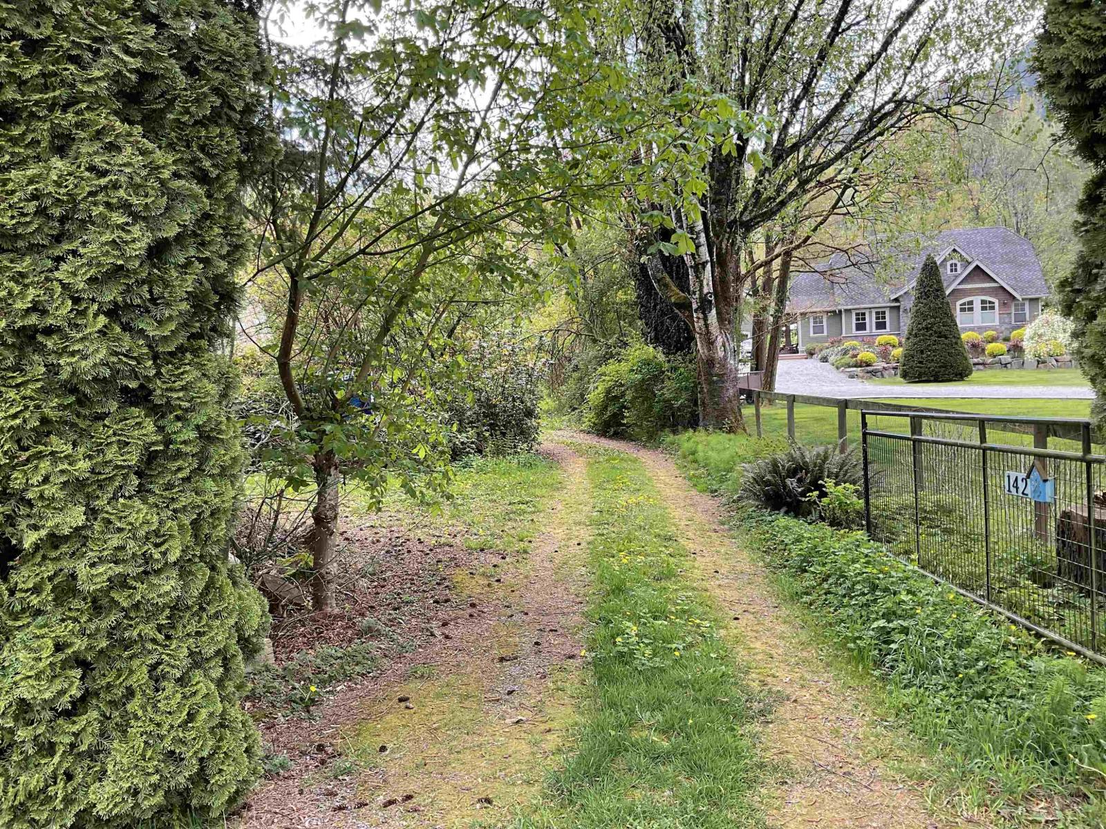 142 KILBY ROAD|Harrison Mills