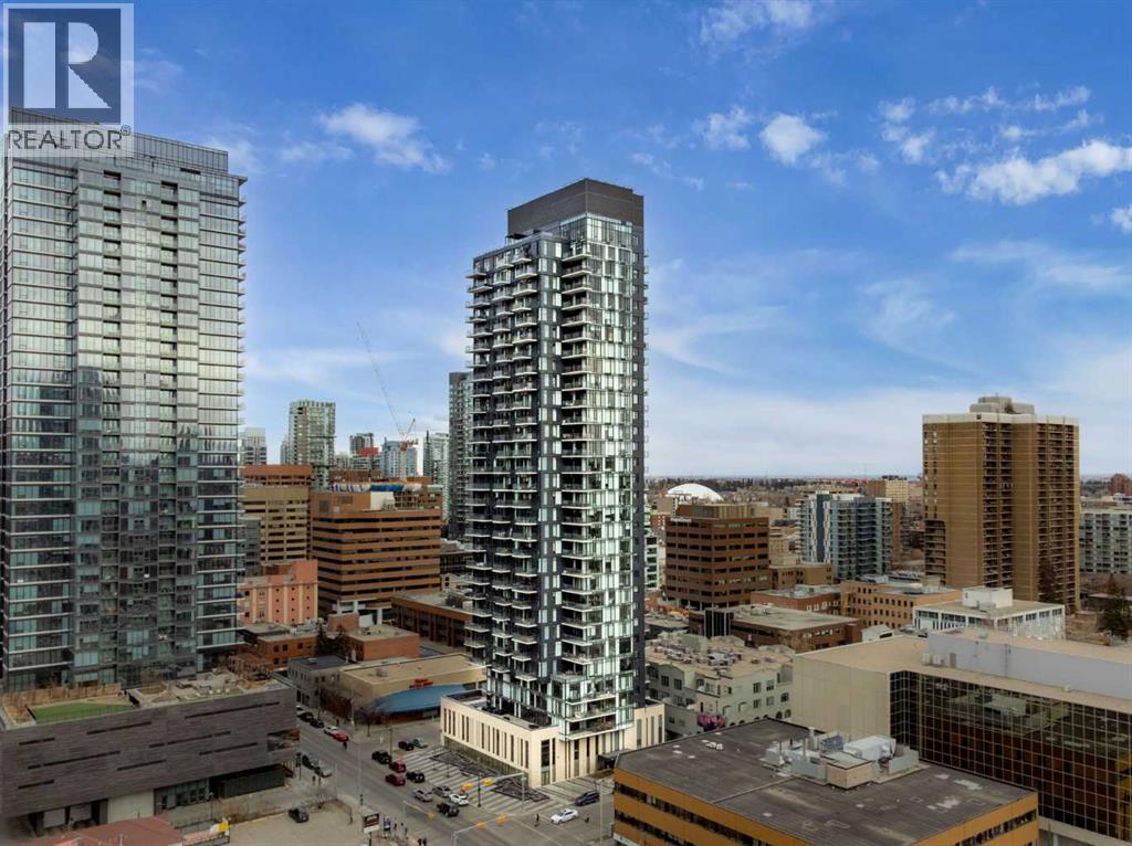 2707, 1010 6 Street SW