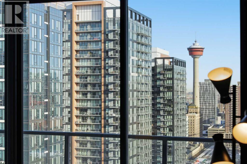 2707, 1010 6 Street SW