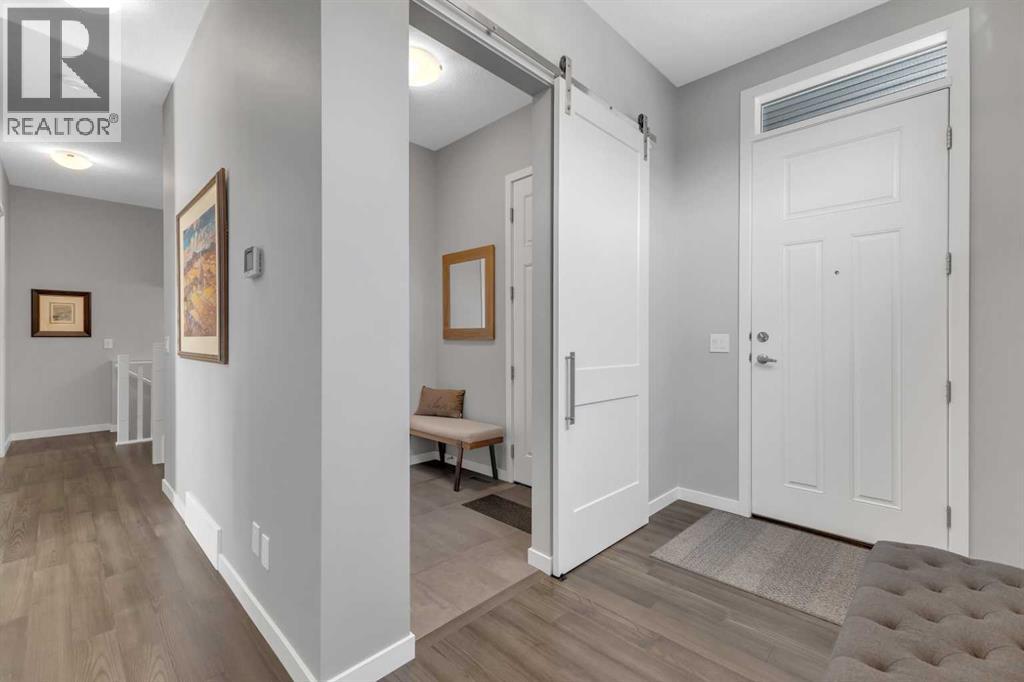 1195 Cranbrook Gardens SE