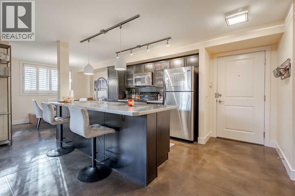 101, 3704 15A Street SW